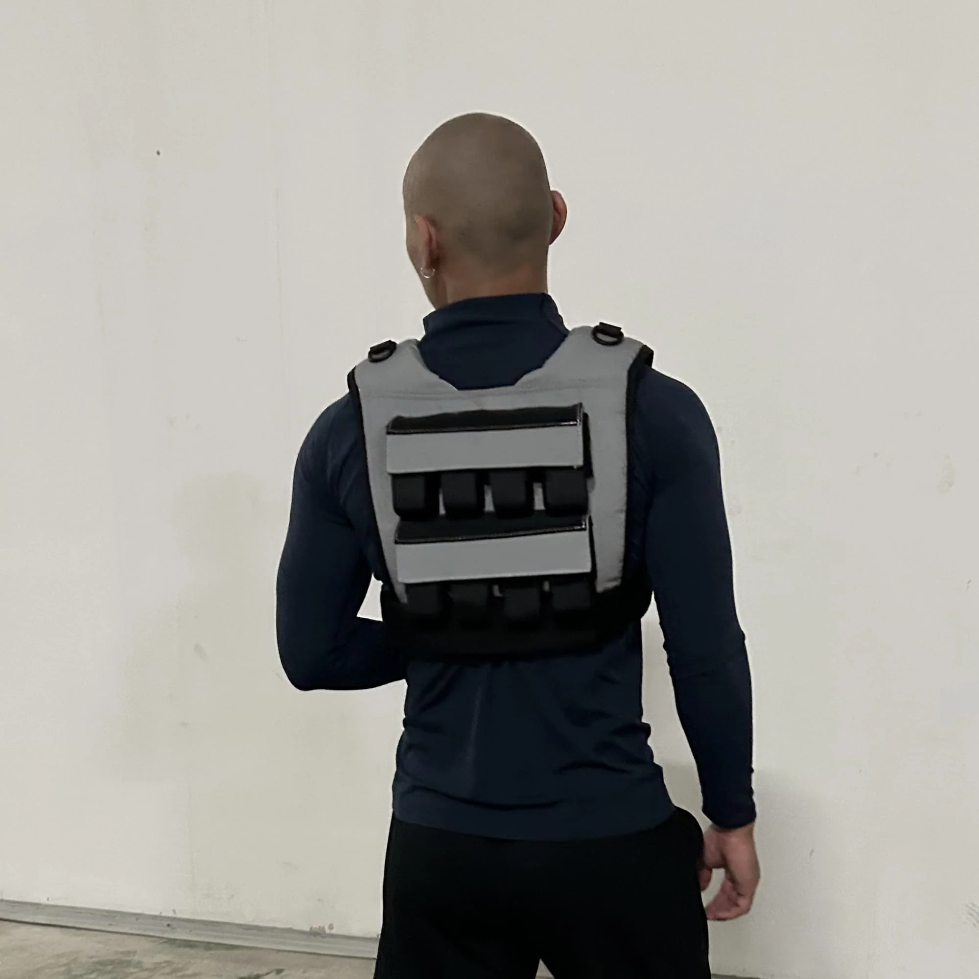 Grav Weight Vest 37lb - Reflective Grey - Image 5